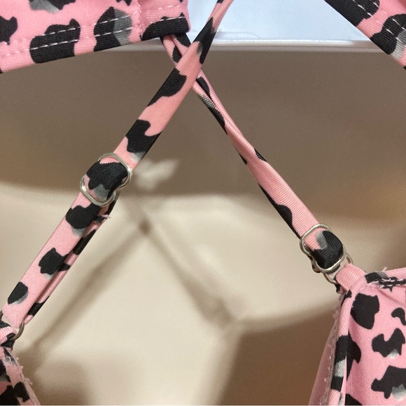 NO BOUNDARIES Pink and Black Cheetah 1 Piece Swimsuit Womens XL 15 16 - Picture 12 of 13